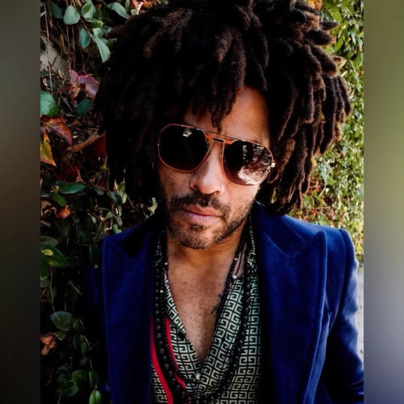 Gorgeous Vintage  Blue Velvet Coat, size approx 6 - Picture 3 of 16